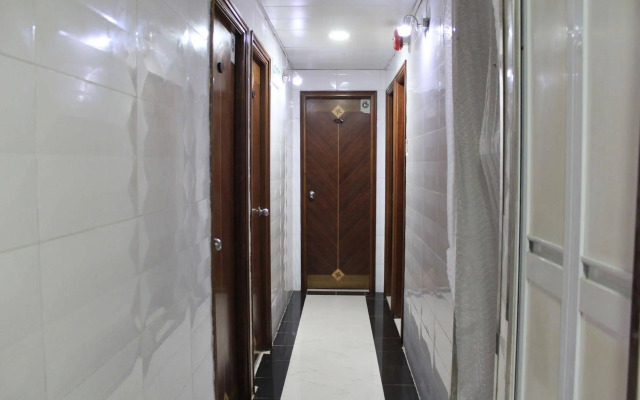 Kamal Deluxe Hotel