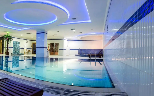 Grand Work Hotel