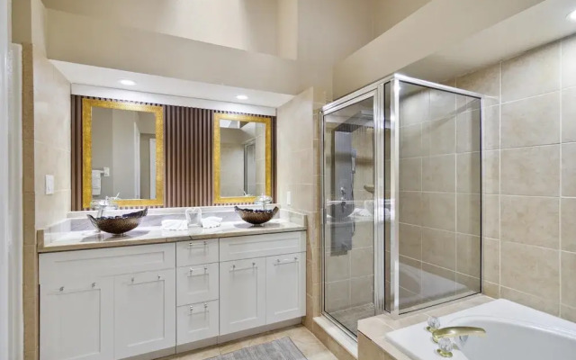 Fascinating Private Pool and Game-room, Near Disney!!