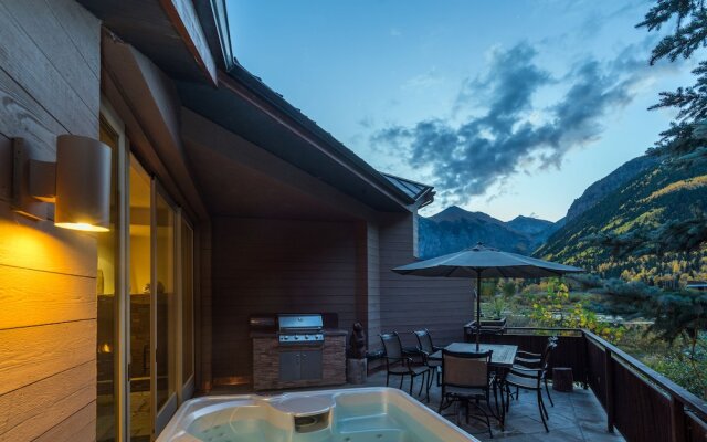 Rivercrown 7 by Exceptional Stays