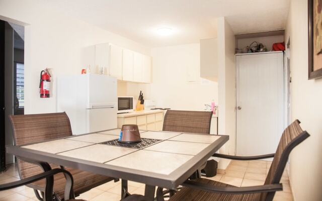 Montones Beach Apartment C-3