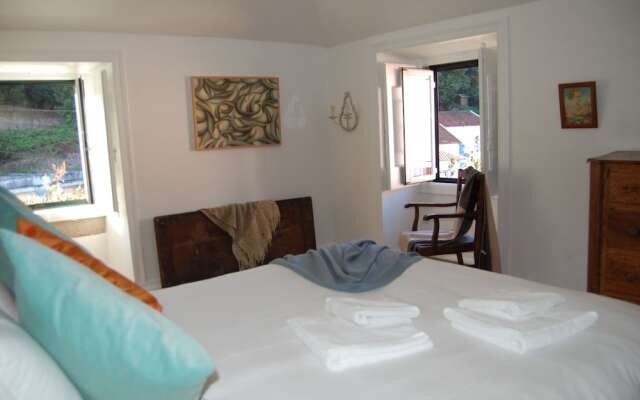 Villa Santa Iria by Portugal Portfolio