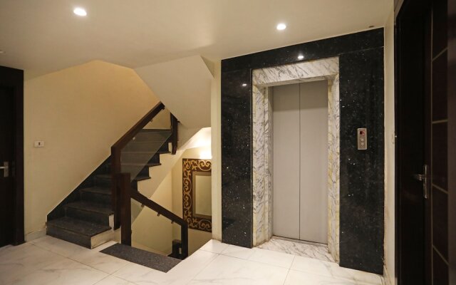 OYO 10277 Hotel Delux Golden