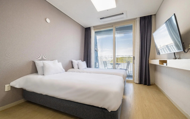 Ocean Soleview Hotel