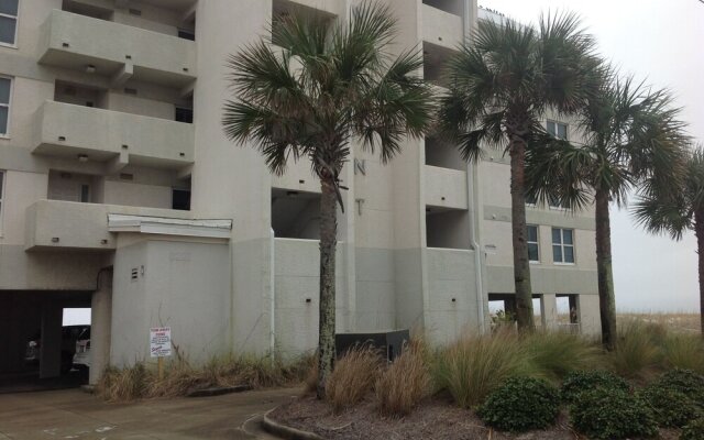 Sea Oats 4 Bedroom Condo by Redawning