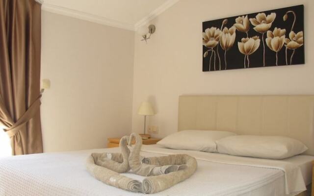 Villa AQ14 by JoyLettings