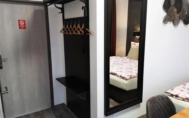 Golden Key Apartments
