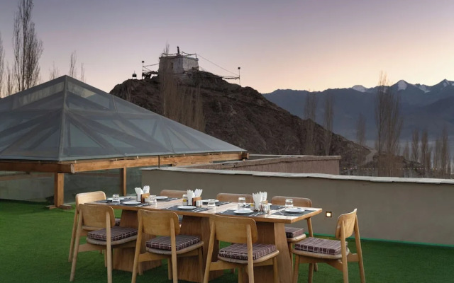 Chospa Hotel