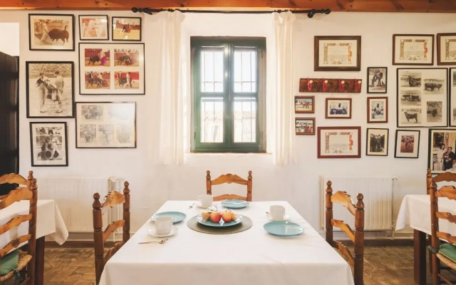 Hotel Rural Finca Barral