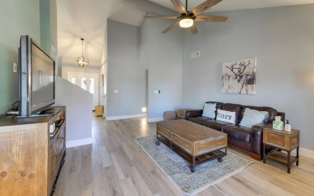 Pet-friendly Mesa Vacation Home w/ Furnished Patio