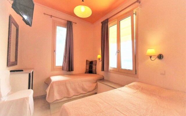 Private Standard Apartment Full View