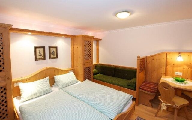 Privatpension Forsthaus Pernthaner