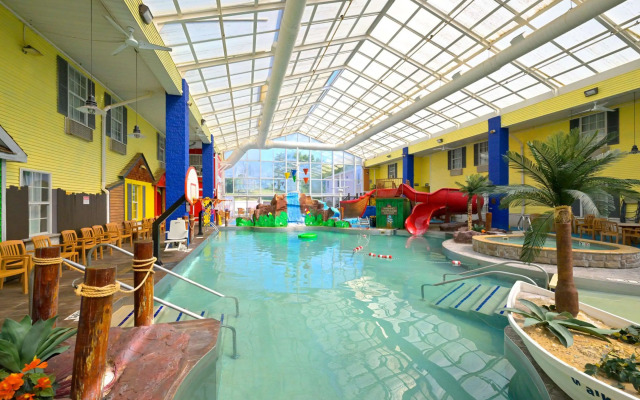 Comfort Inn Splash Harbor