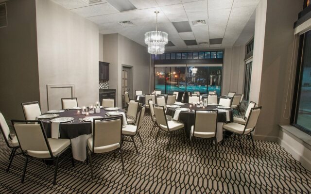 Magnolia Hotel Omaha