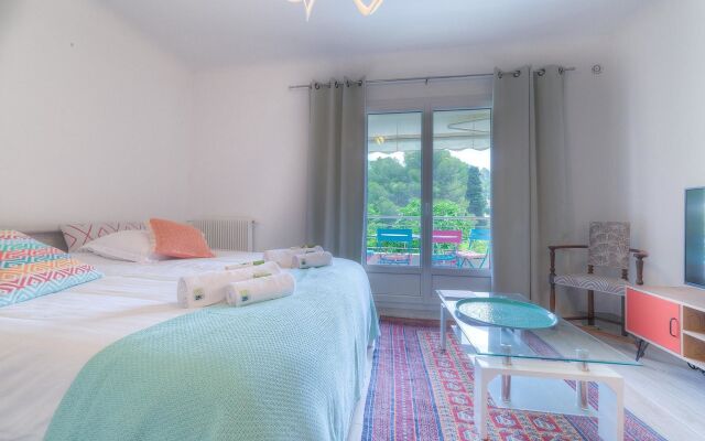 Val Riant Apartment 1