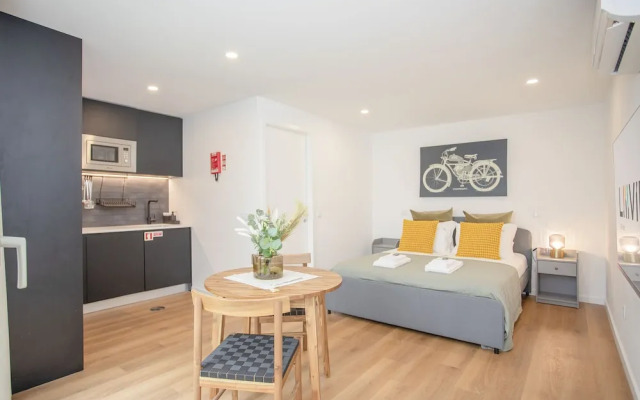 NAX Apartment C by Liiiving