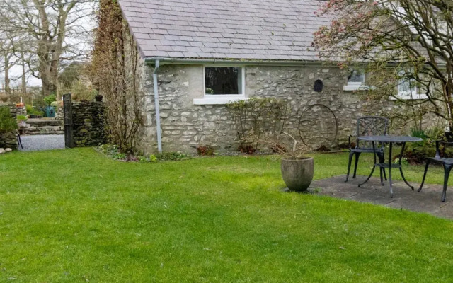 Secluded Holiday Home in Ceredigion With Garden