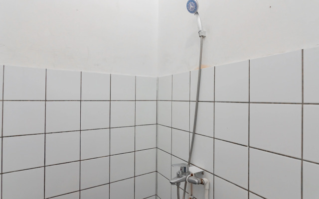 RedDoorz near Exit Toll Pasteur 4