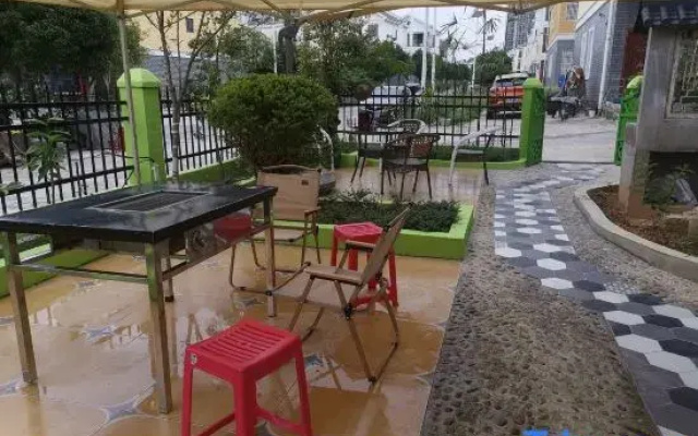 Longjia Quadrangle Inn Homestay
