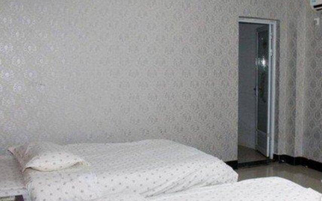Jiujiang Huangguan Holiday Inn