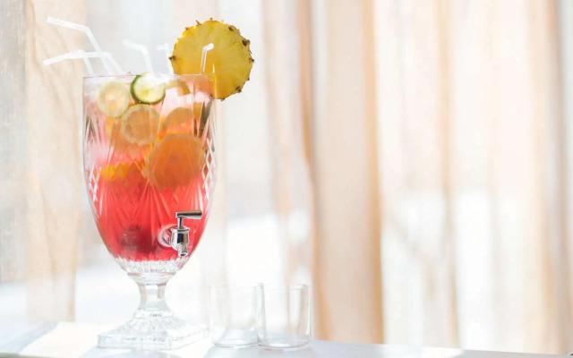 The Troubadour Hotel New Orleans