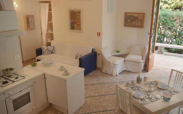 "house in Marina di Pietrasanta With Large Garden 300 Meters From the Sea"