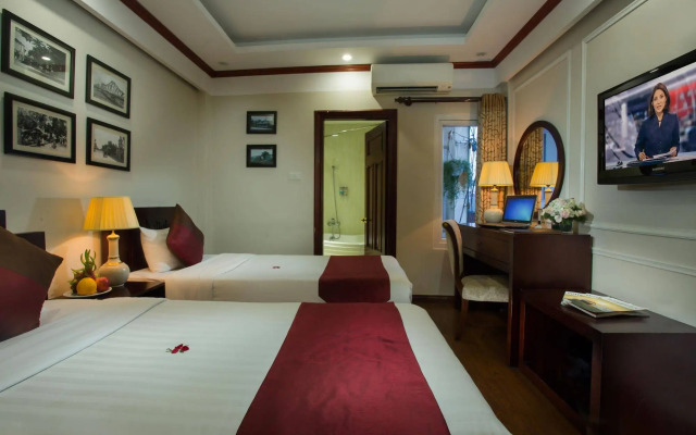 Golden Lotus Legend Hotel