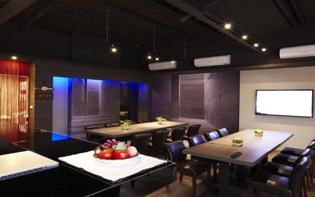 Main Inn Taipei