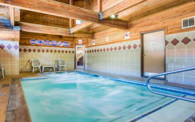 Quality Inn Near Mammoth Mountain Ski Resort