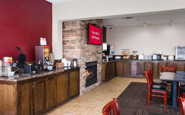 Red Roof Inn Dumas