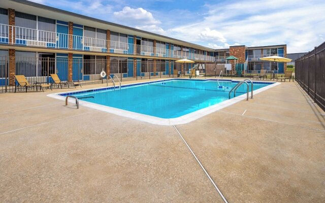 Days Inn Frederick