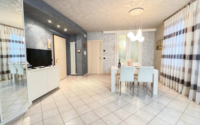 Lady Teresa Apartment by Ca-sa Check