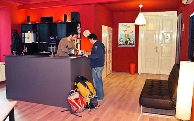 Day and Night Hostel