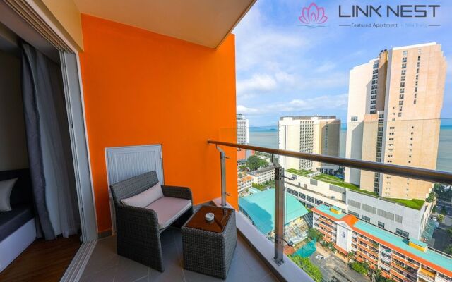 LinkNest Seaview Apartment