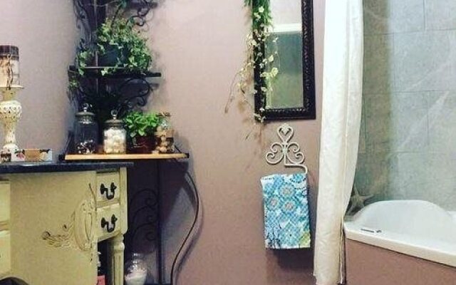 Dionna's Bed & Breakfast