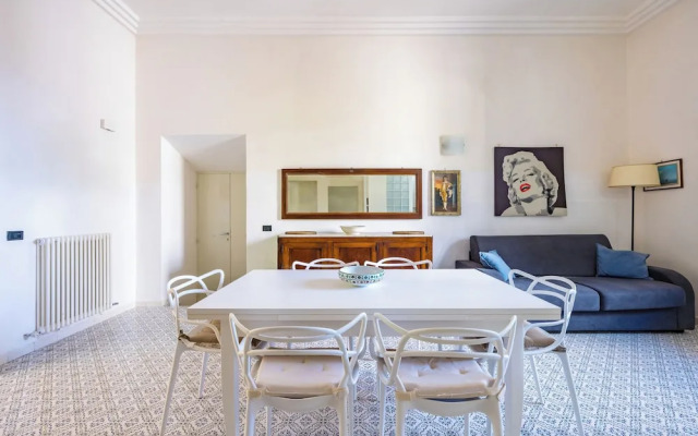 Villa Villari Terrace and Patio by Napoliapartments