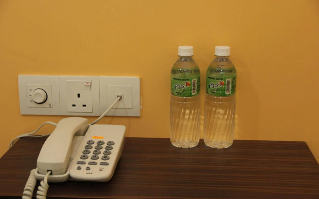 Royale City Hotel