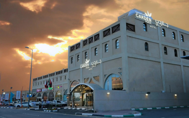 Garden Plaza Hotel Sefah