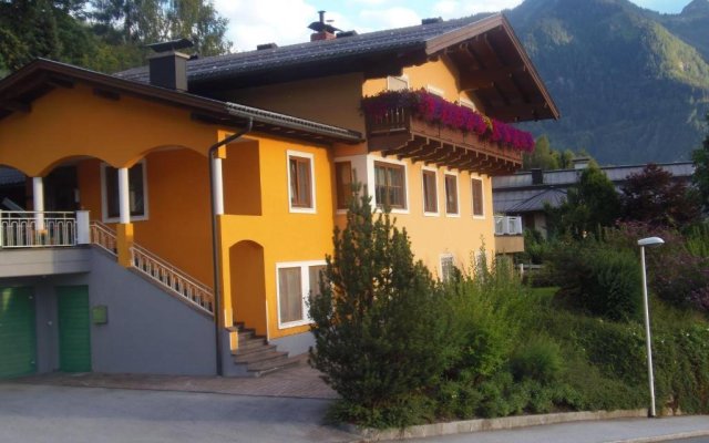 Appartements Alpenrot