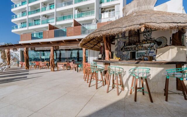 Ocean Front | Sea View