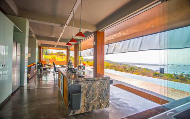 The Arancia Luxury Villa