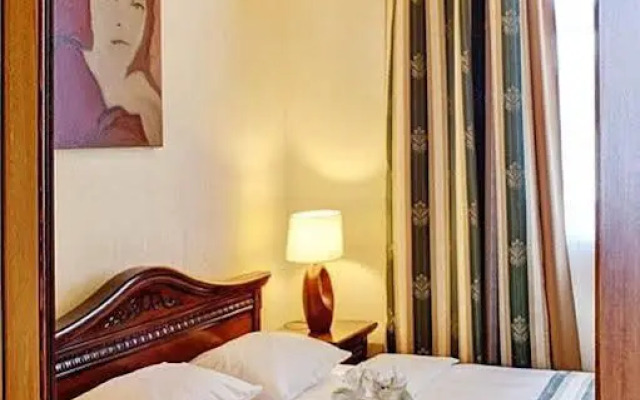 West Park Hotel