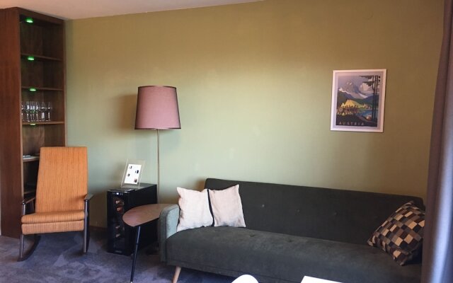 Klamas Apartments