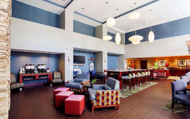 Hampton Inn & Suites Poughkeepsie