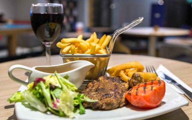 Holiday Inn Express London-Watford Junction by IHG