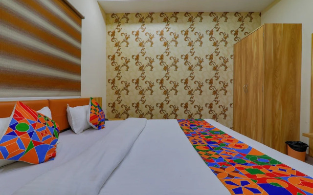 FabHotel Super 3 Premium I