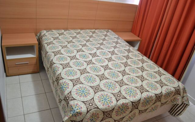 Thermas Paradise Residence Service