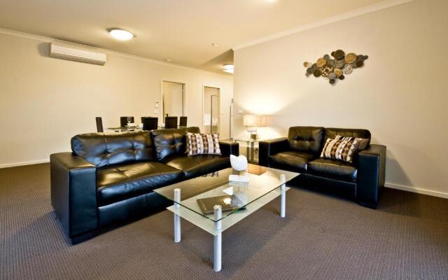 Moonlight Bay Apartments