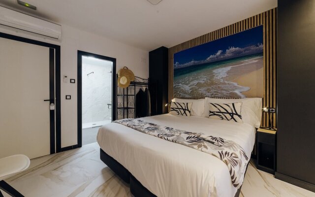 Hostal Luxury Nit I Dia