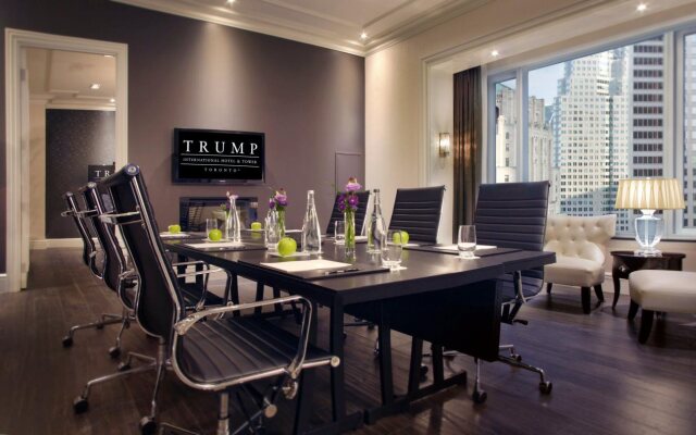 The St. Regis Toronto